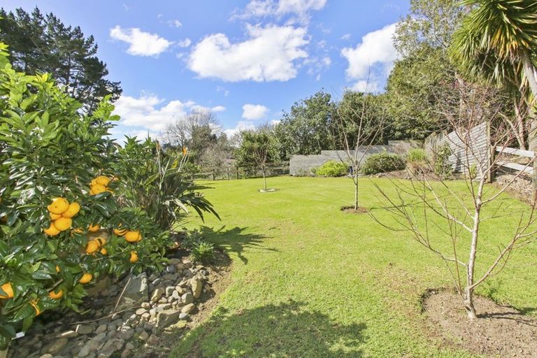 Photo of property in 112e Victoria Avenue, Waiuku, 2123