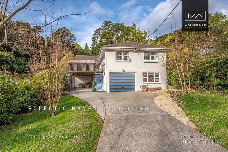 Photo of property in 97 Pinehaven Road, Pinehaven, Upper Hutt, 5019