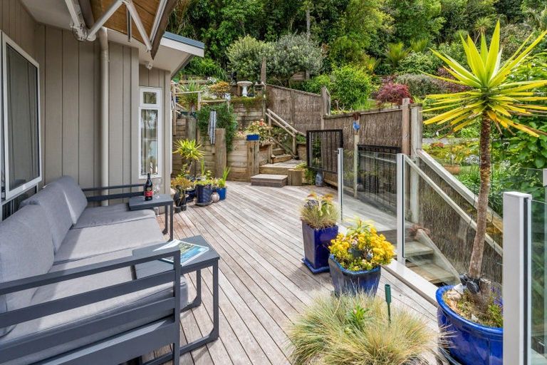 Photo of property in 47 Pohutukawa Avenue, Shelly Park, Auckland, 2014