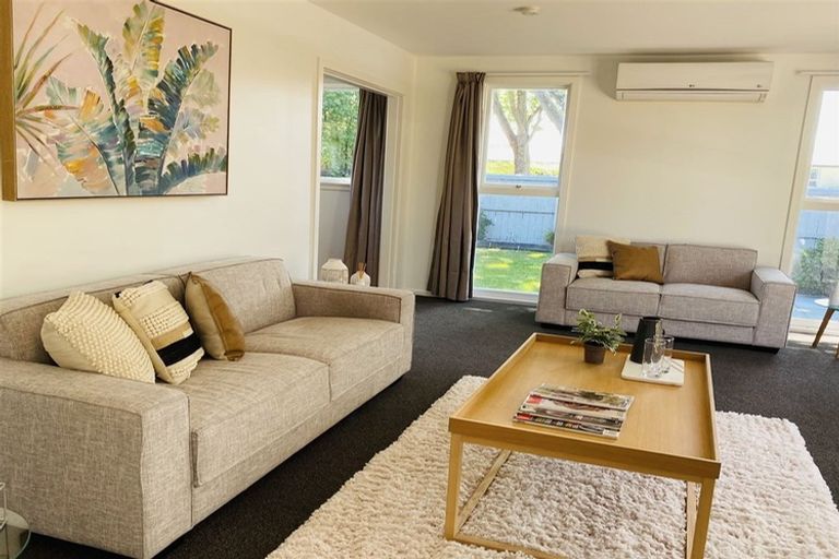 Photo of property in 19 Egmont Place, Bishopdale, Christchurch, 8051