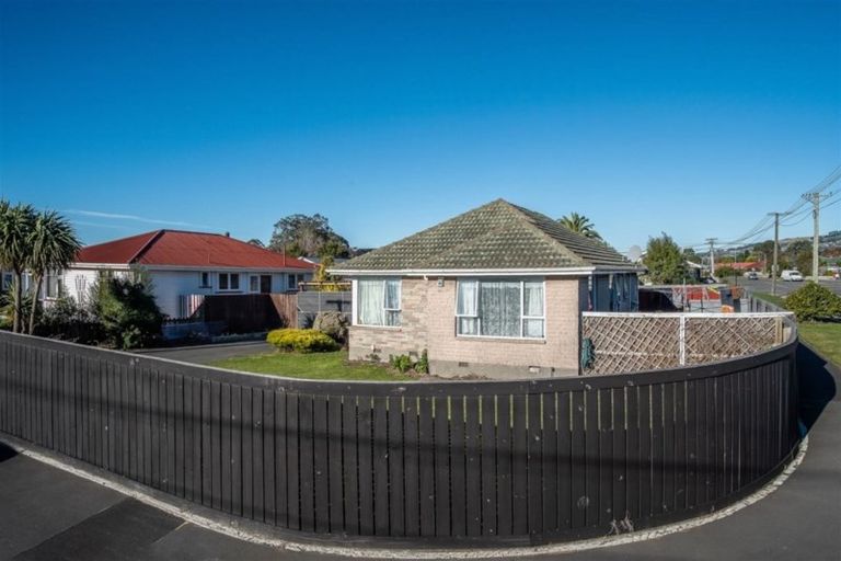 Photo of property in 24 Digby Place, Bromley, Christchurch, 8062