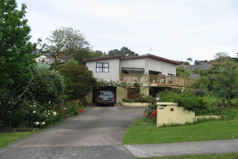 Photo of property in 6 Kenneth Hopper Place, Manly, Whangaparaoa, 0930