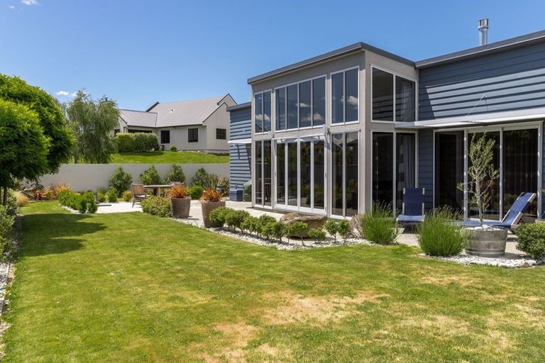 Photo of property in 7 Walnut Grove, Alexandra, 9320