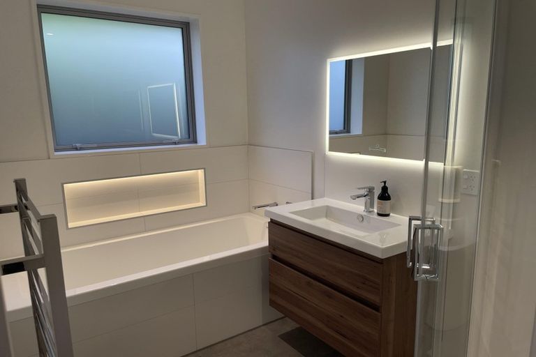 Photo of property in 2/53 Orrick Crescent, Avondale, Christchurch, 8061