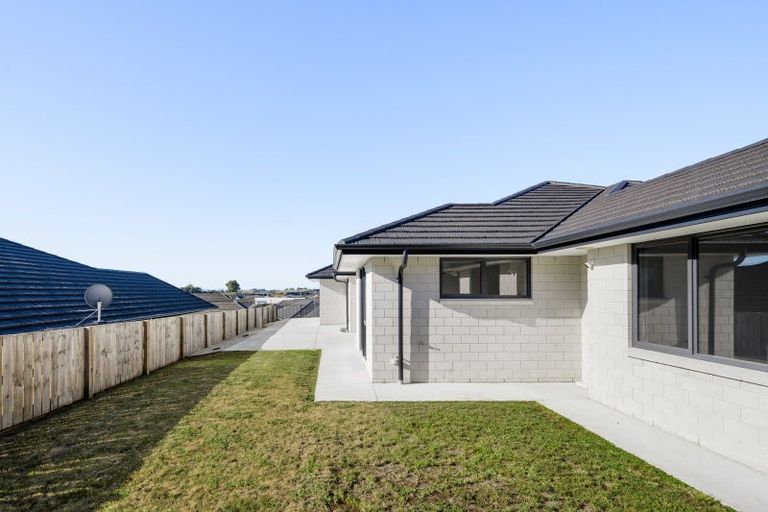 Photo of property in 38 Rose Berry Crescent, Flagstaff, Hamilton, 3210