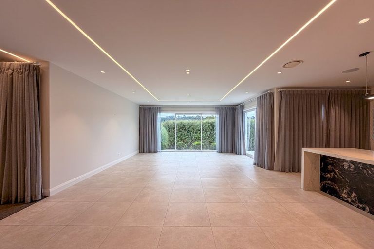 Photo of property in 11 Henry Blyth Lane, Greenhithe, Auckland, 0632