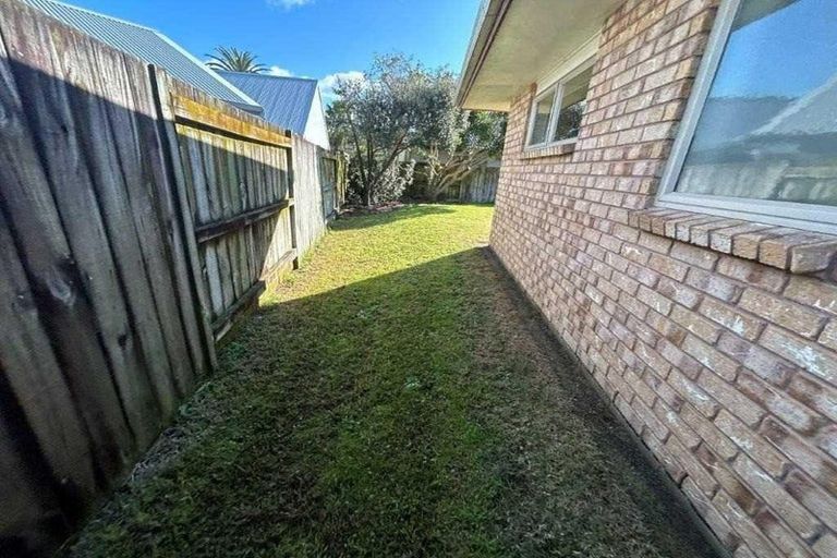 Photo of property in 25 Palm Springs Boulevard, Papamoa Beach, Papamoa, 3118