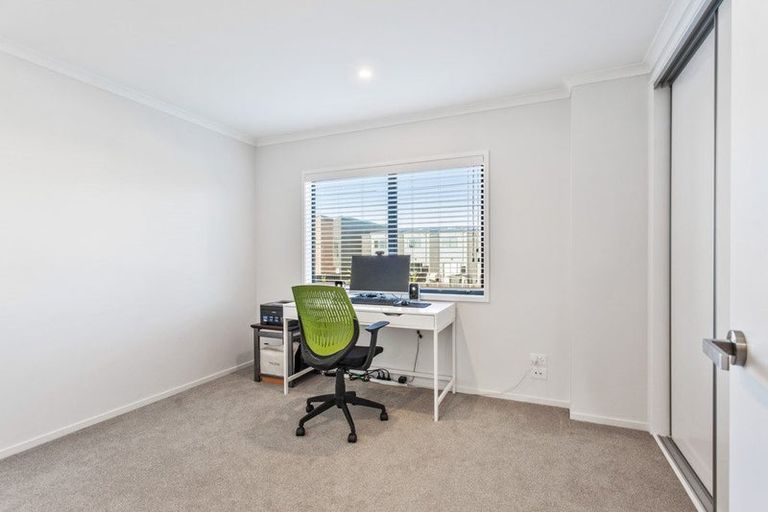 Photo of property in 21 David Carnegie Road, Hobsonville, Auckland, 0616