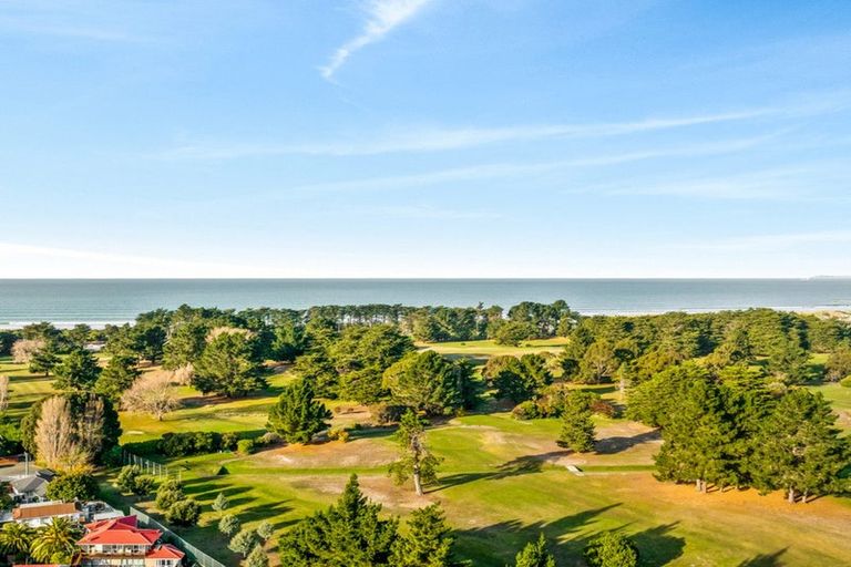 Photo of property in 34 Grantley Street, New Brighton, Christchurch, 8083