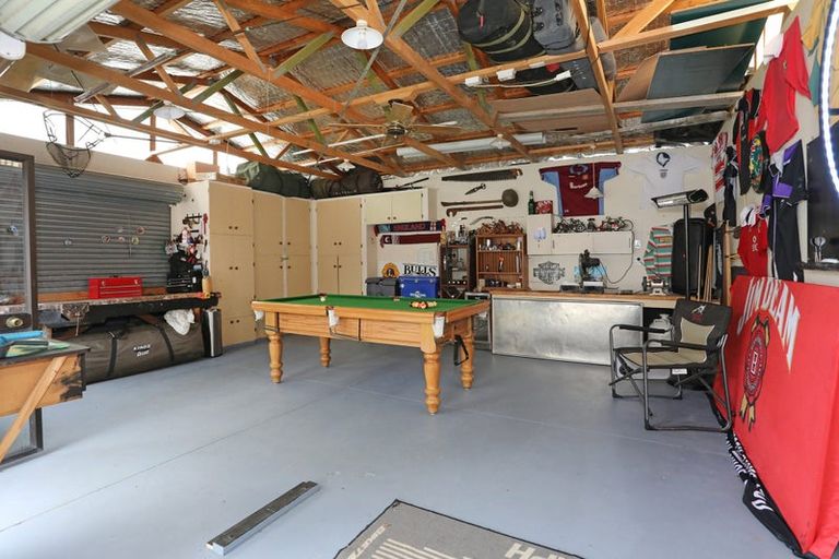 Photo of property in 10 Aitken Street, Bulls, 4818