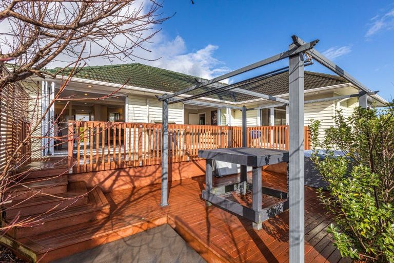 Photo of property in 4 Red Hill Road, Red Hill, Papakura, 2110