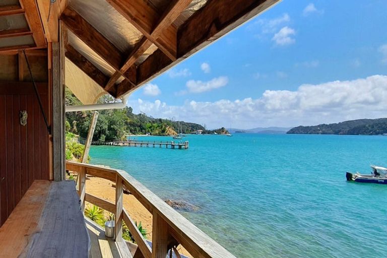 Photo of property in 165 Bon Accord Harbour, Kawau Island, 0920