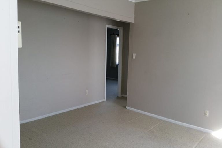 Photo of property in 2/40 Hinemoa Avenue, Taupo, 3330