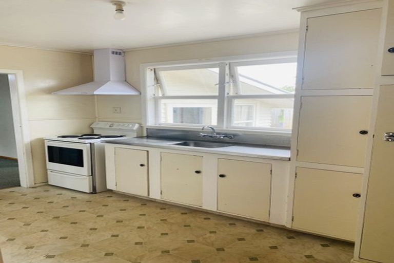 Photo of property in 17 Cedar Place, Hillcrest, Hamilton, 3216