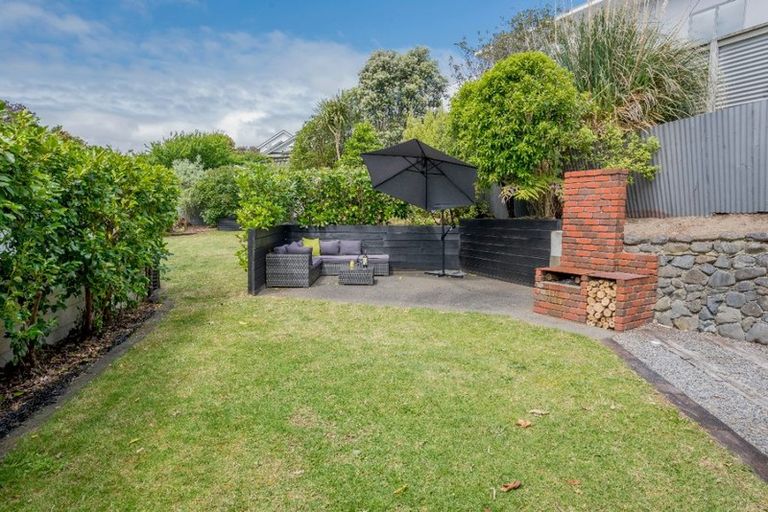 Photo of property in 20 Weggery Drive, Waikanae Beach, Waikanae, 5036