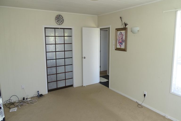 Photo of property in 9 Arnwood Street, Manurewa, Auckland, 2102