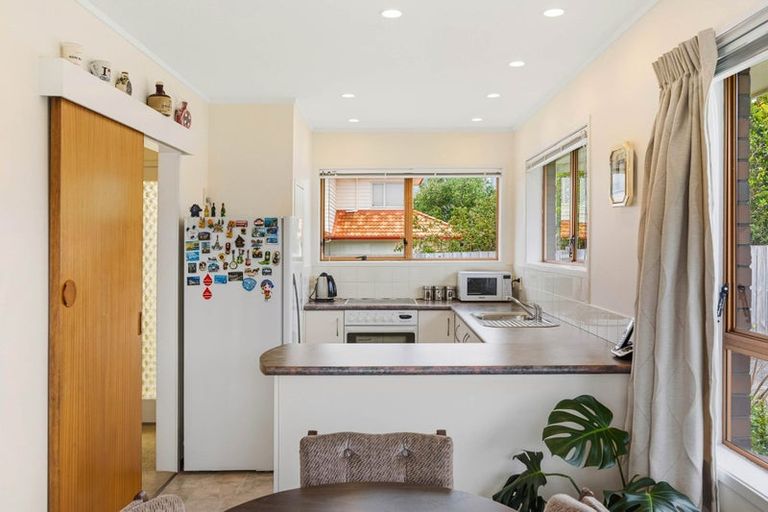 Photo of property in 5/33 Swanson Road, Henderson, Auckland, 0610