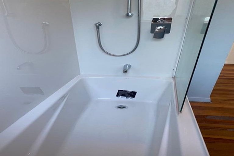 Photo of property in 22 Upton Terrace, Thorndon, Wellington, 6011