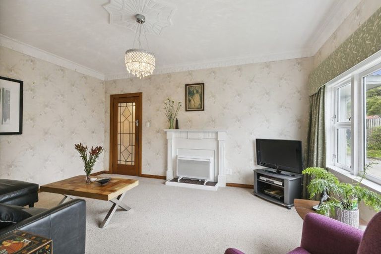 Photo of property in 29a Parkvale Road, Karori, Wellington, 6012