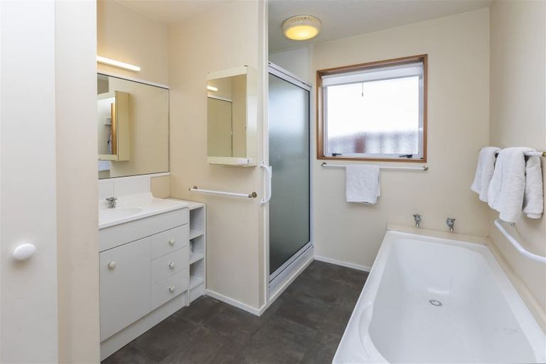 Photo of property in 2/81 Port Hills Road, Heathcote Valley, Christchurch, 8022