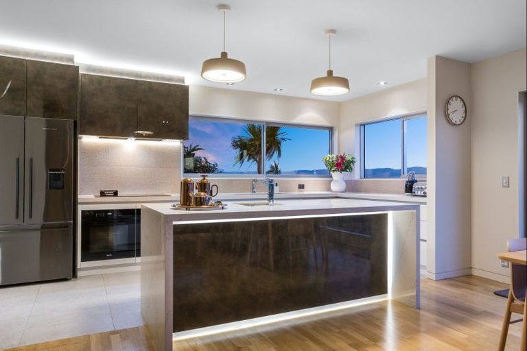 Photo of property in 8 Elgin Way, Khandallah, Wellington, 6035