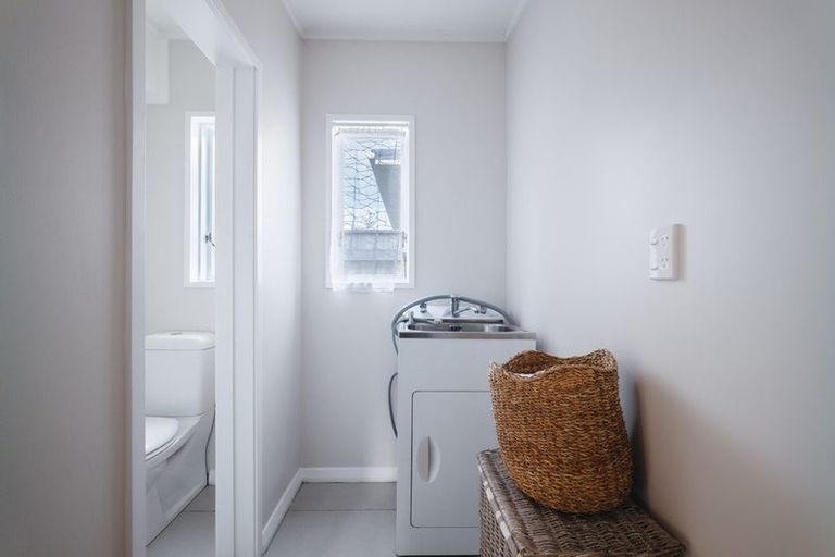 Photo of property in 40 Derwent Street, Island Bay, Wellington, 6023