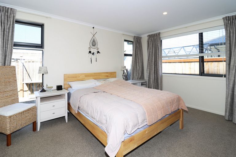 Photo of property in 3 Hereford Drive, Carterton, 5713