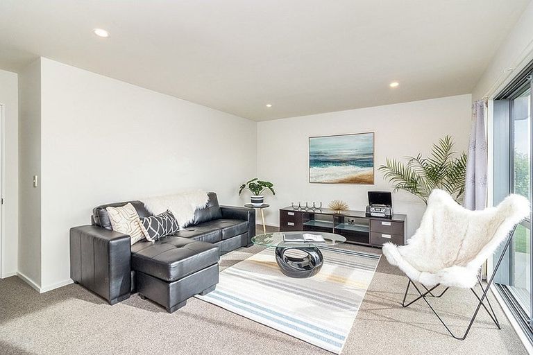 Photo of property in 21 Jacks Drive, West Melton, 7618