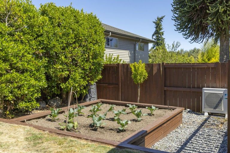 Photo of property in 60 Taharepa Road, Hilltop, Taupo, 3330