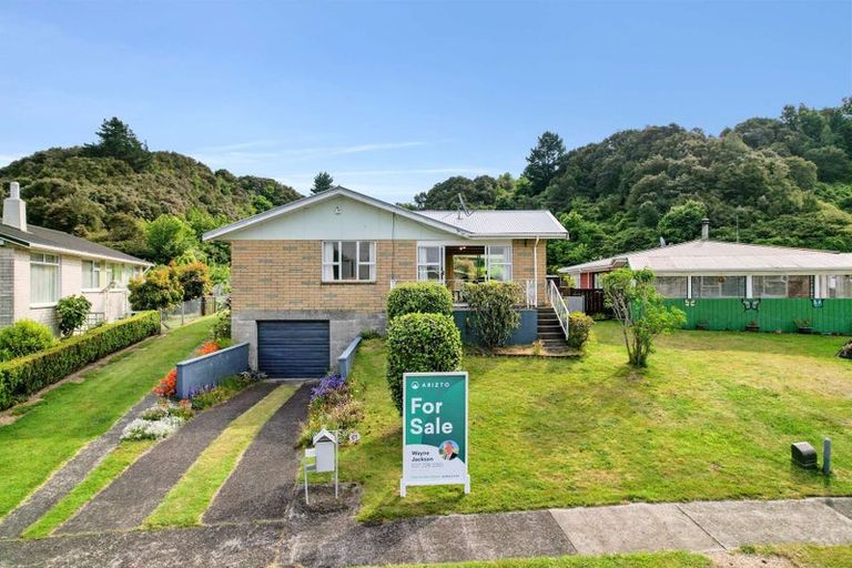 Photo of property in 57 Holyoake Crescent, Kawerau, 3127