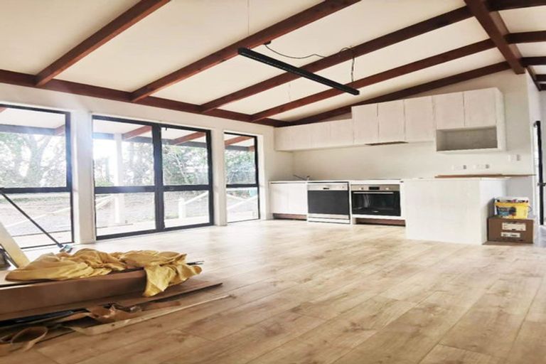 Photo of property in 1/234 Wairau Road, Wairau Valley, Auckland, 0627