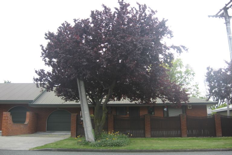 Photo of property in 1 Graham Street, Blenheim, 7201