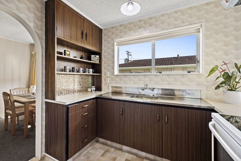 Photo of property in 5a Webster Street, Westown, New Plymouth, 4310