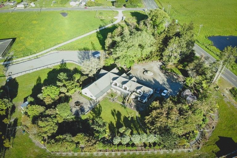 Photo of property in 6 Whataroa Highway, Harihari, 7884