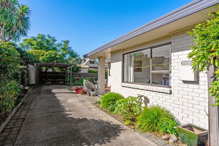 Photo of property in 29b View Road, Waiuku, 2123