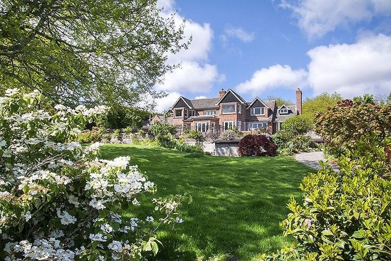 Photo of property in 122 Macleans Road, Bucklands Beach, Auckland, 2014