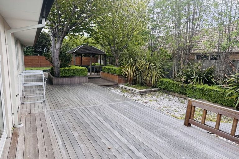 Photo of property in 17 Rempstone Drive, Halswell, Christchurch, 8025