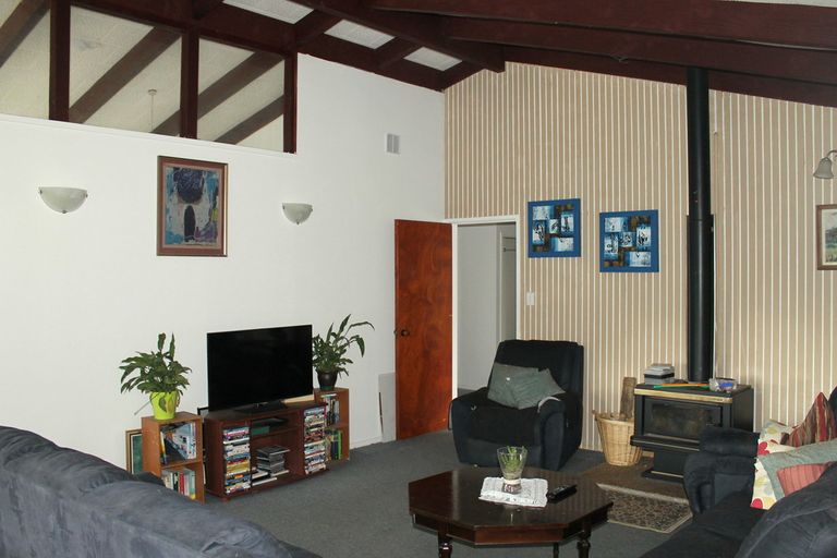 Photo of property in 82 Hone Heke Road, Kerikeri, 0230