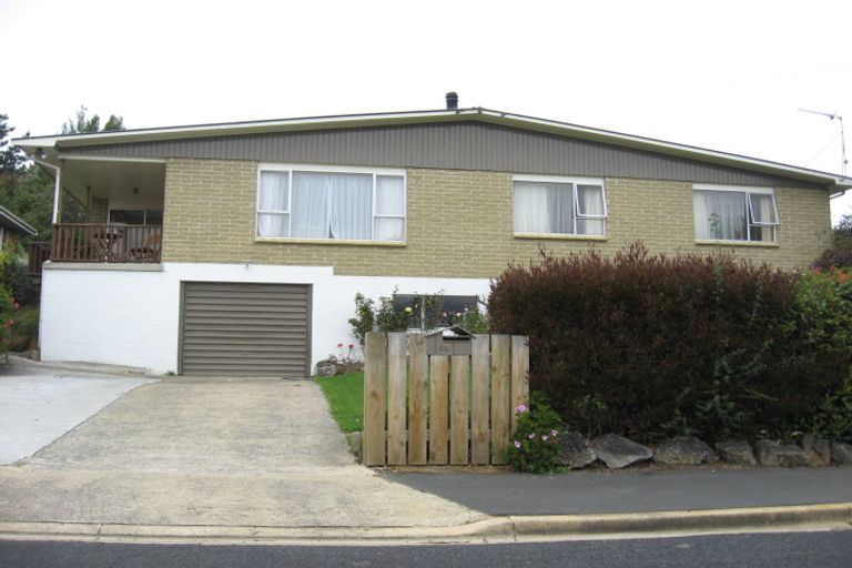 Photo of property in 12 Tweed Street, Kinmont Park, Mosgiel, 9024