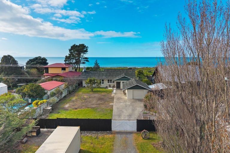 Photo of property in 208 Rarangi Beach Road, Rarangi, Blenheim, 7273