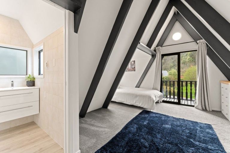 Photo of property in 50 Glenross Street, Glenross, Dunedin, 9011