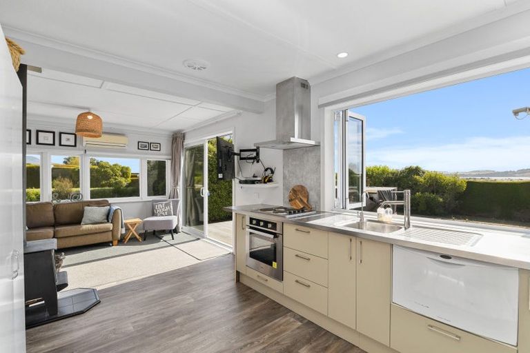 Photo of property in 1406 Coast Road, Karitane, Waikouaiti, 9471