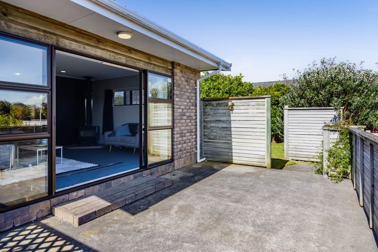 Photo of property in 18 Lantana Avenue, Bell Block, New Plymouth, 4312