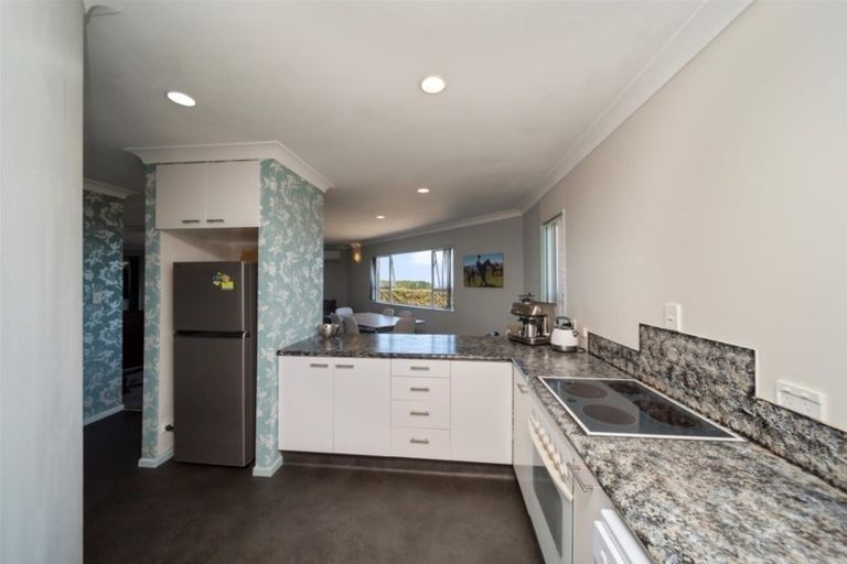 Photo of property in 110 Niagara Road, Patea, 4597