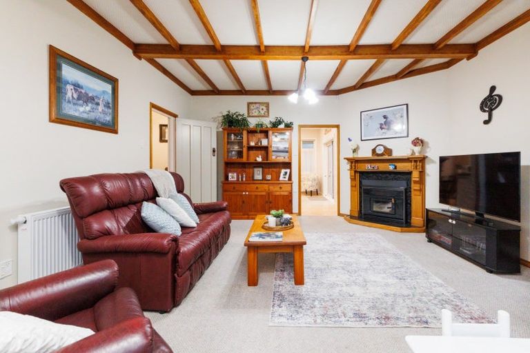 Photo of property in 51 Knowles Street, Terrace End, Palmerston North, 4410