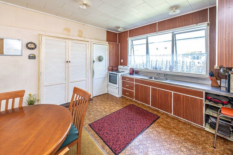 Photo of property in 11 Field Street, Aramoho, Whanganui, 4500