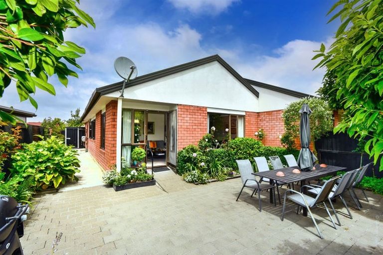 Photo of property in 3/15 Suva Street, Upper Riccarton, Christchurch, 8041