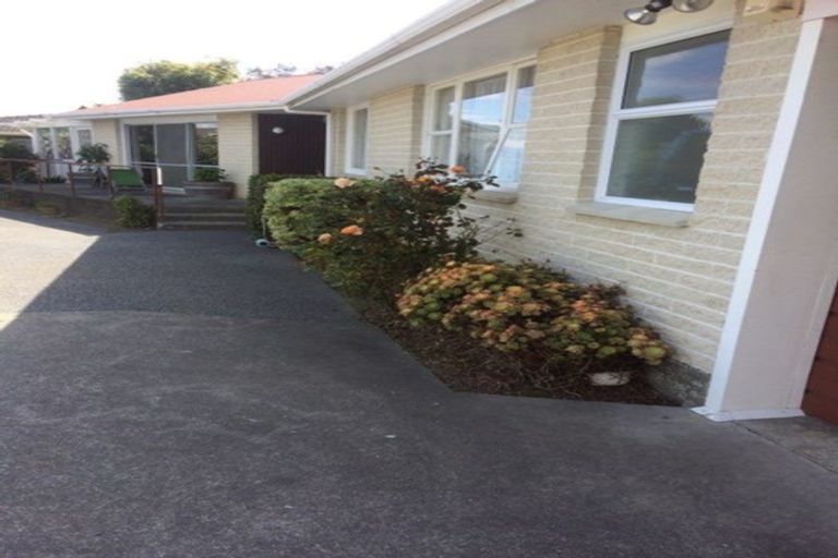 Photo of property in 15a Windsor Terrace, Taradale, Napier, 4112