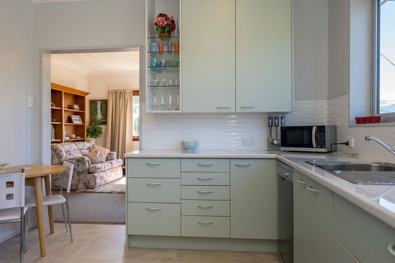 Photo of property in 1 Jane Street, Macandrew Bay, Dunedin, 9014