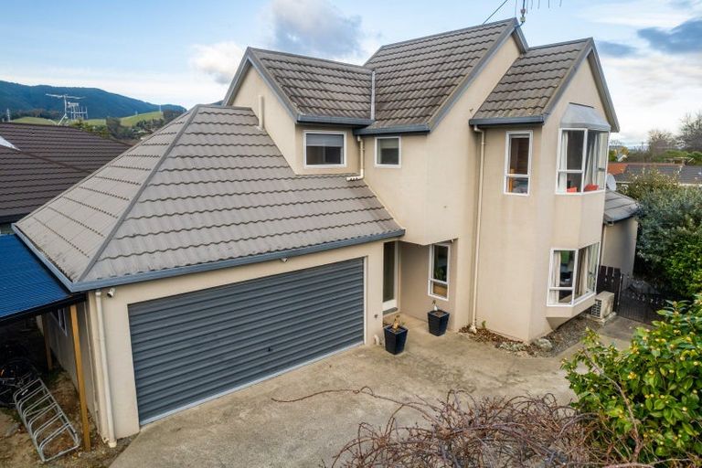 Photo of property in 9 Evergreen Way, Stoke, Nelson, 7011